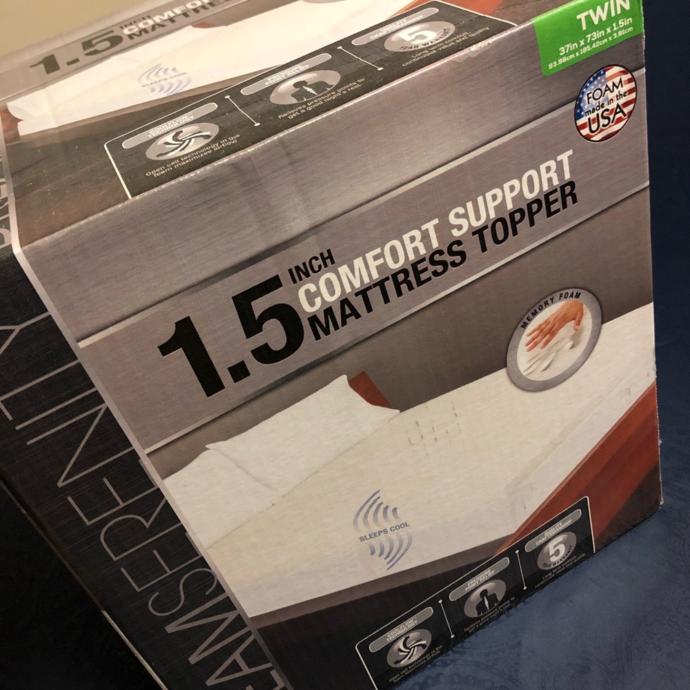 Brand new mattress topper (adds comfort)